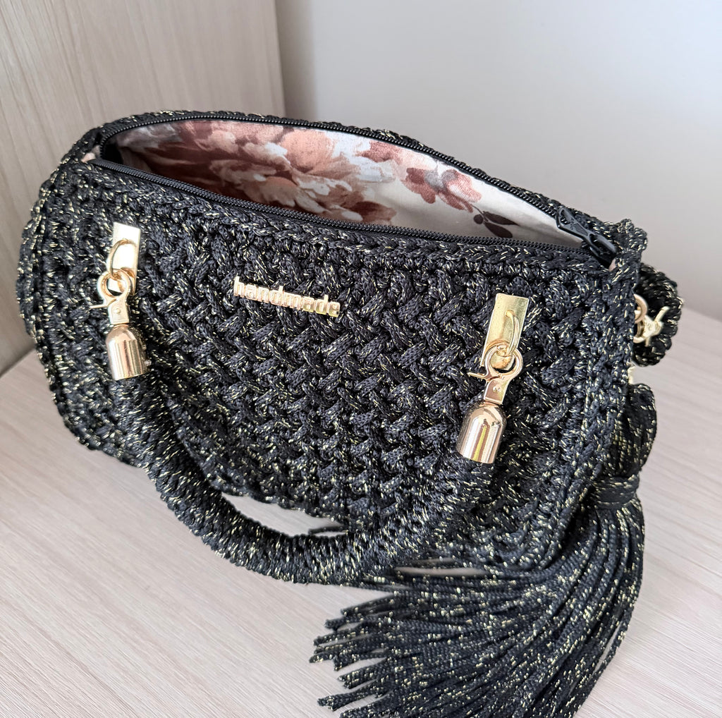 Torebka handmade „Golden Noir” – elegancki kuferek z chwostem